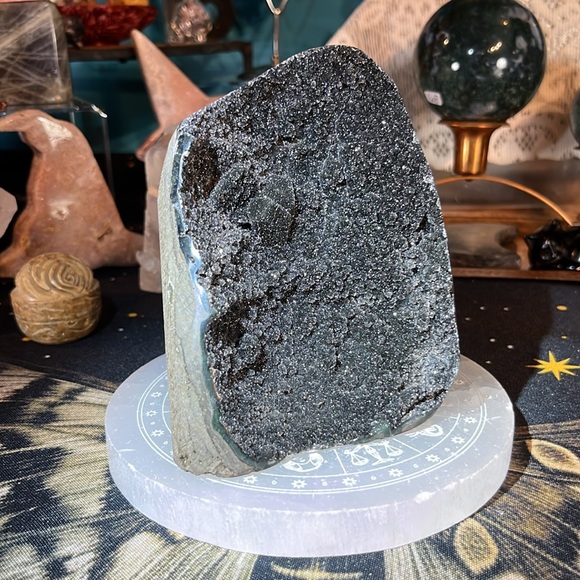Large black amethyst cut base - Picture 2 of 5
